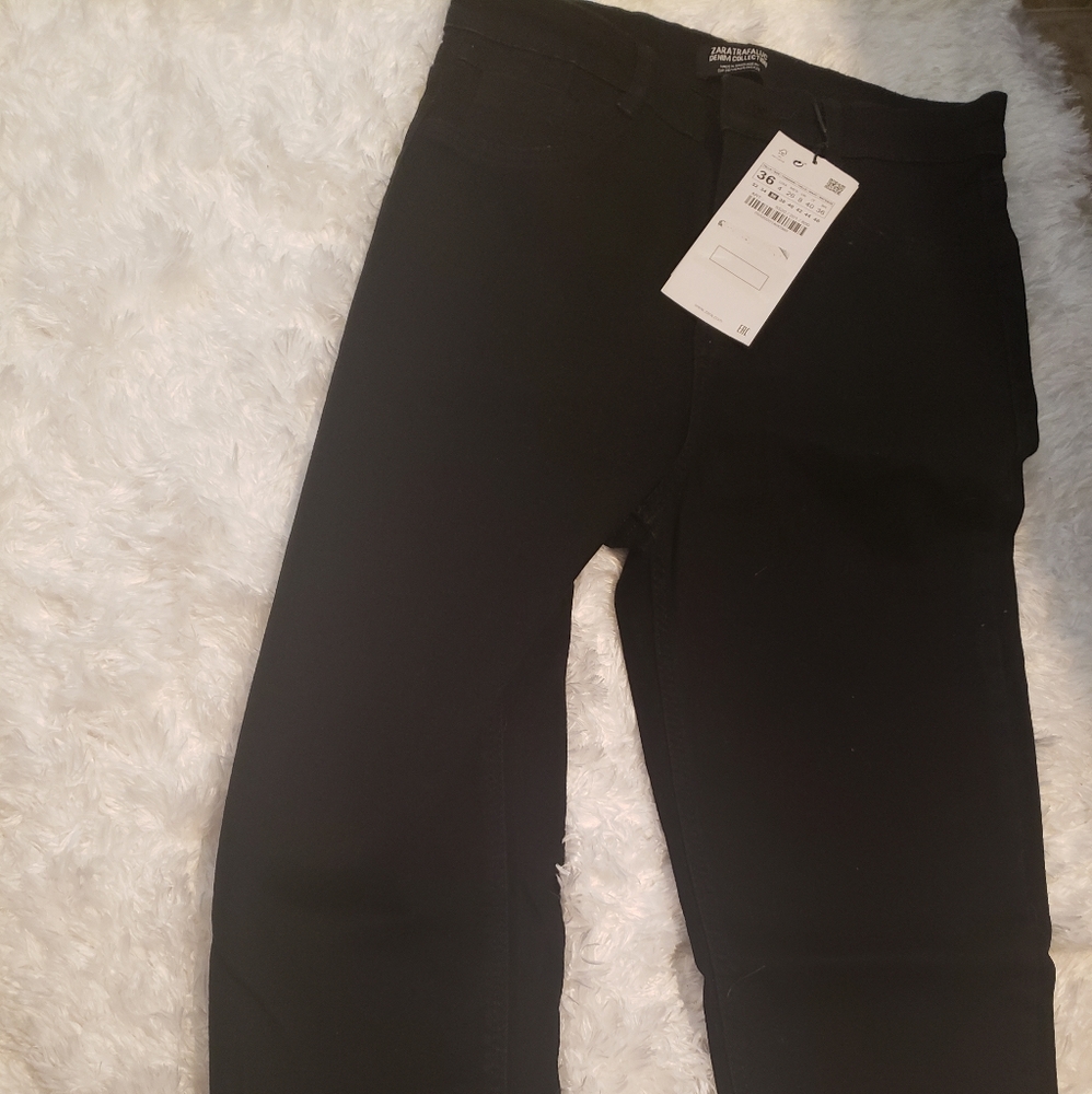 Zara High Waisted Jeans